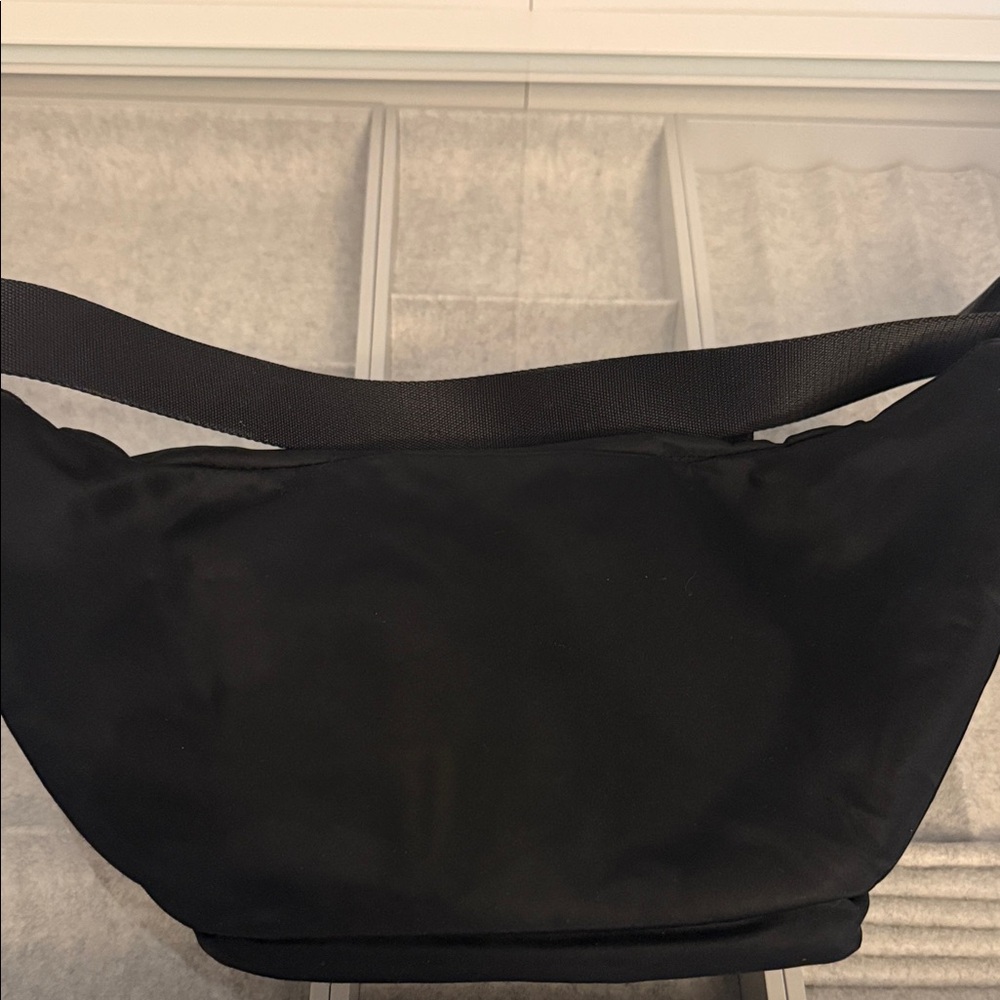 lululemon athletica Black Belt Bag - Picture 3 of 12